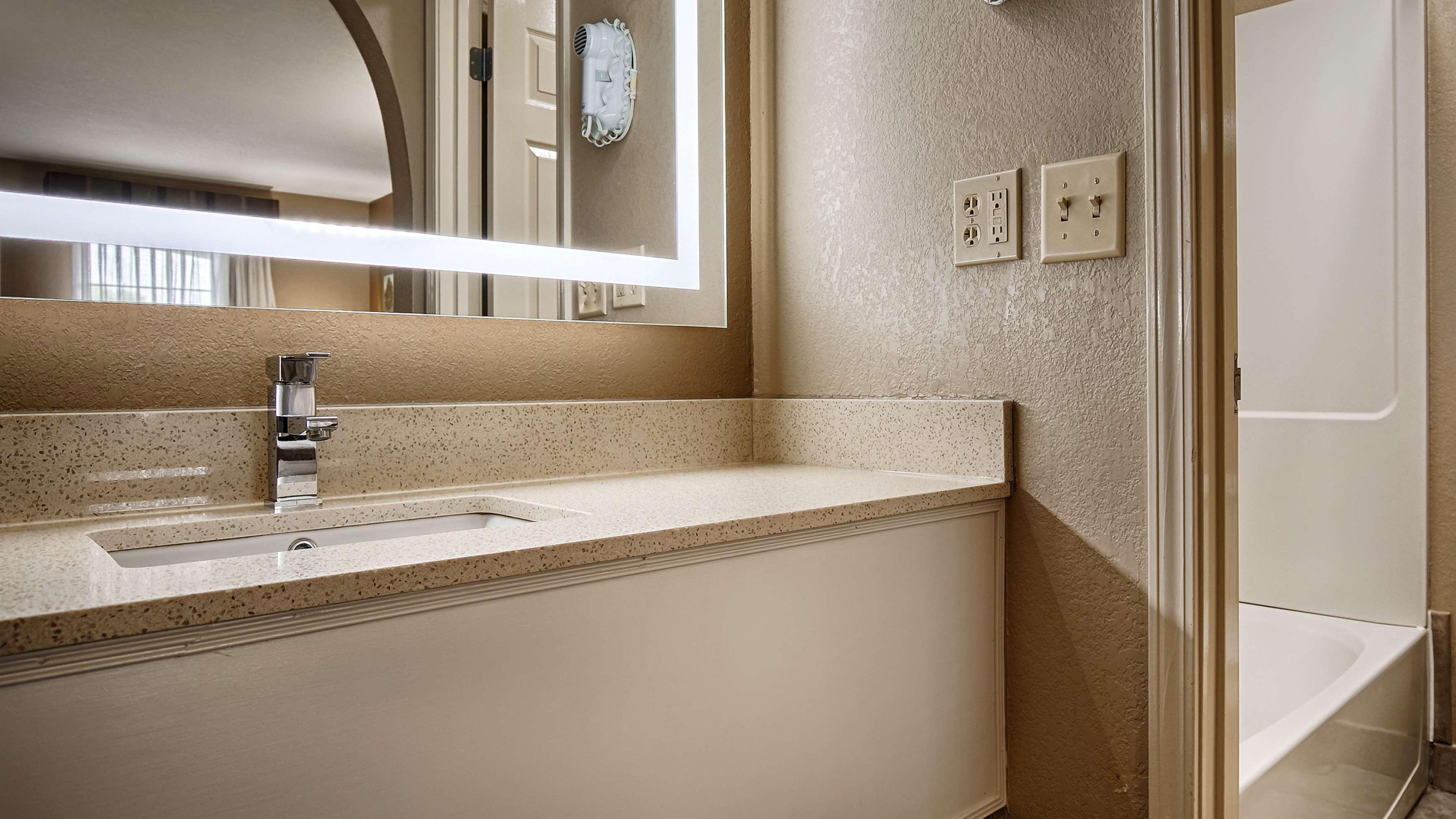 Best Western Catalina Inn Tuscaloosa Zewnętrze zdjęcie